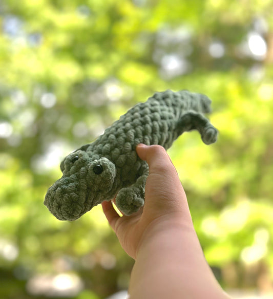 Alligator crocheted plushie