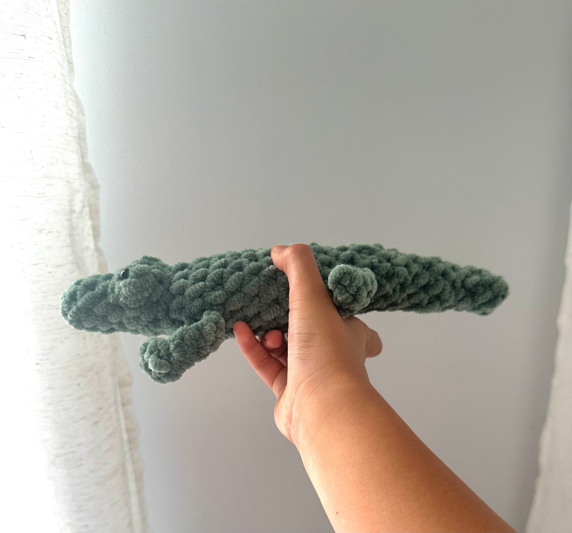 Alligator crocheted plushie